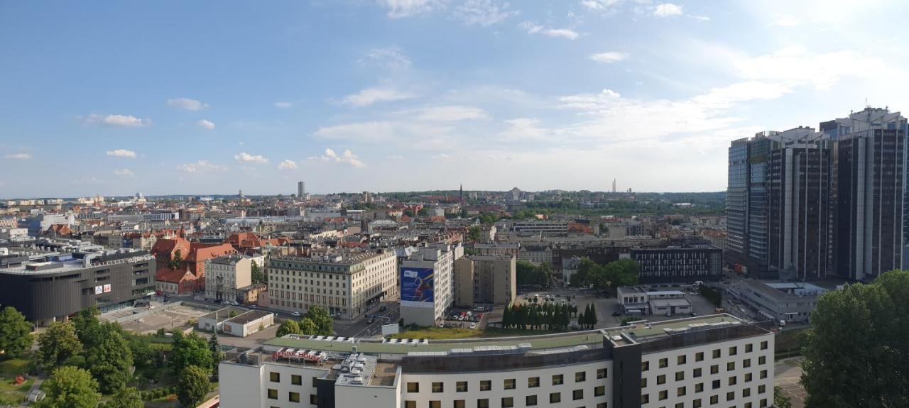 Pietro Sokolska 30 Towers: Luxury Apartments with City Views Katowice Exterior photo