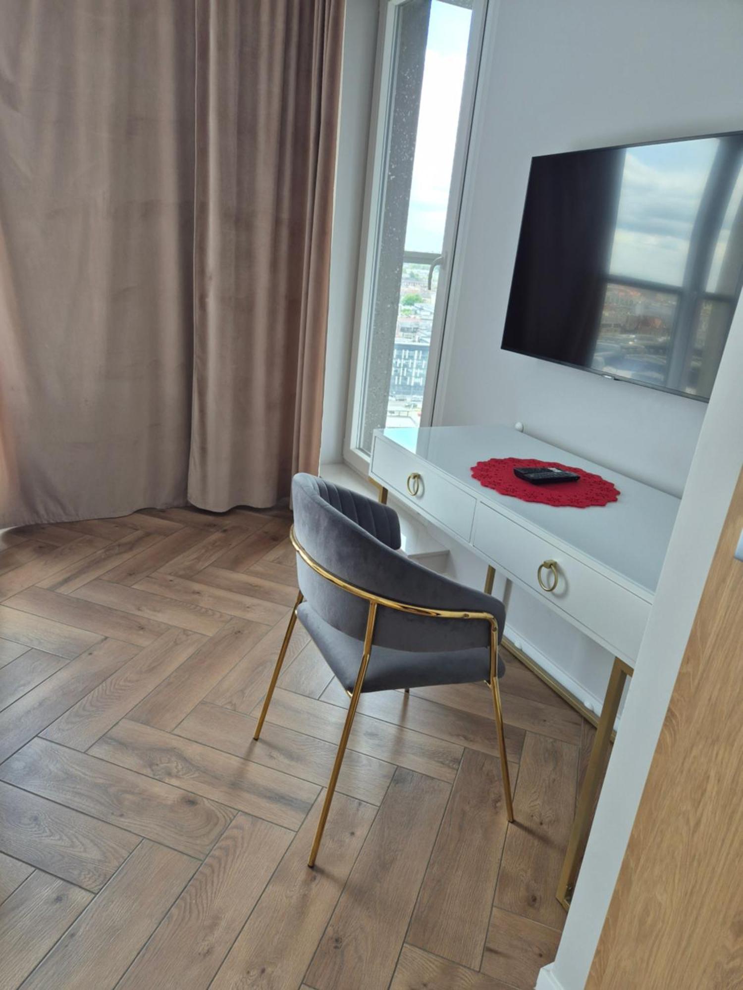 Pietro Sokolska 30 Towers: Luxury Apartments with City Views Katowice Exterior photo